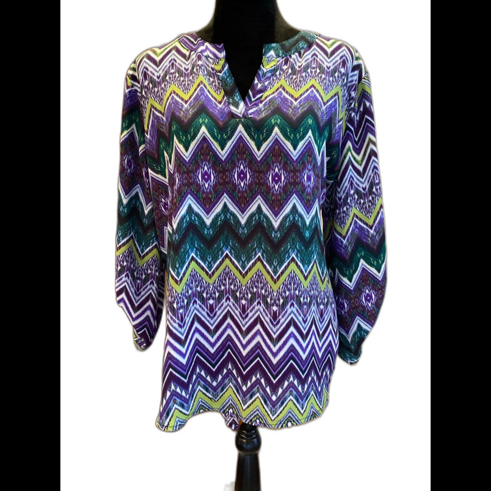 Cato Blouse Plus Size XL‎ purple Green Pattern Flowy High Low Casual Flattering